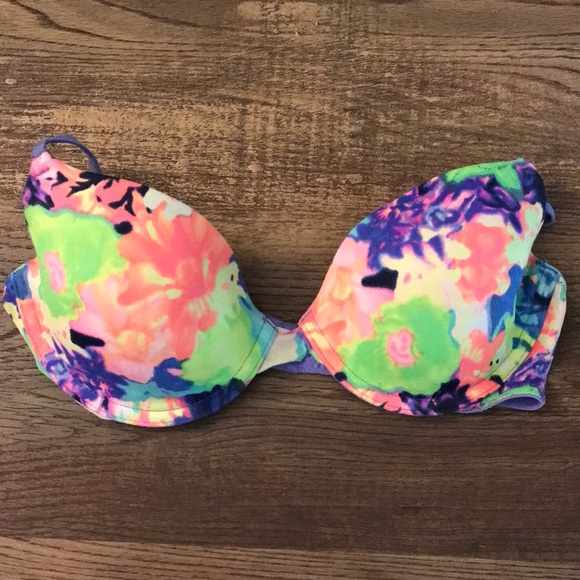Victoria’s Secret Pink Floral Wear Everywhere Demi - Picture 1 of 5